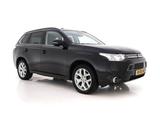 Mitsubishi Outlander 2.0 PHEV Instyle AWD Aut. *PANO | XENO - Mitsubishi Outlander Instyle mit Hybrid-Antrieb (Benzin/Elektro)