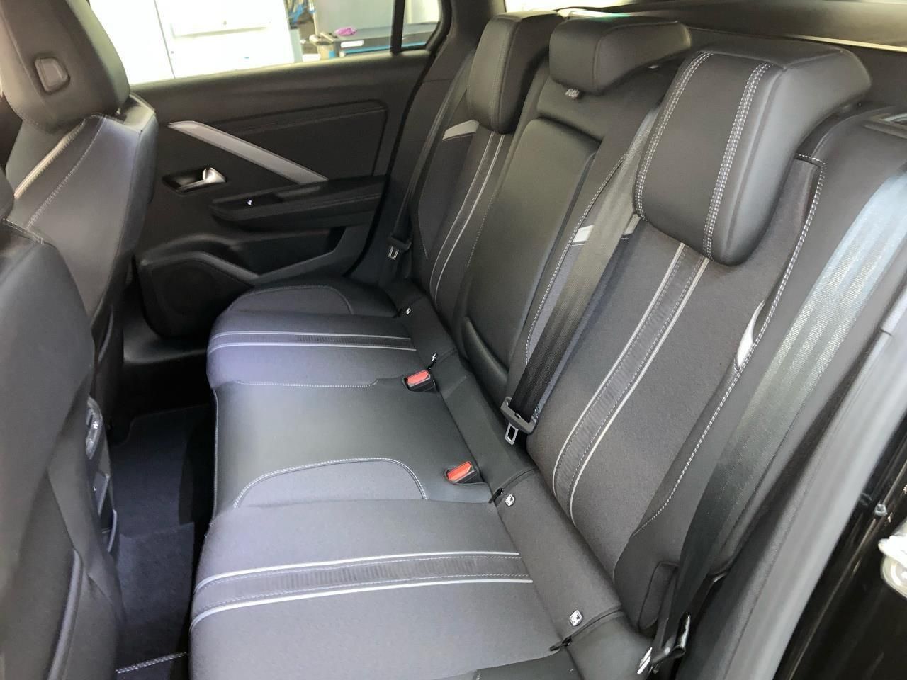 Fahrzeugabbildung Opel Astra L Sports Tourer GS Line