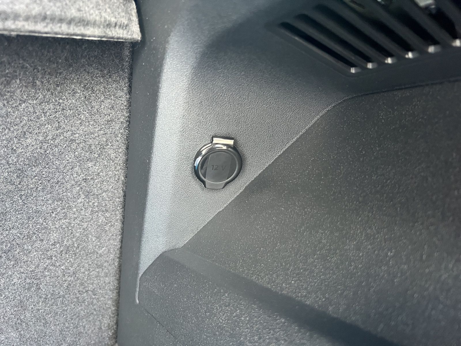 Tiguan Goal 1.5 eTSI DSG AHK*Navi*ACC*LED