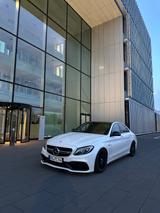 Mercedes-Benz C 63 AMG Mercedes-AMG C 63 S Mercedes-AMG S - Mercedes-Benz C 63 AMG Gebrauchtwagen in Dortmund