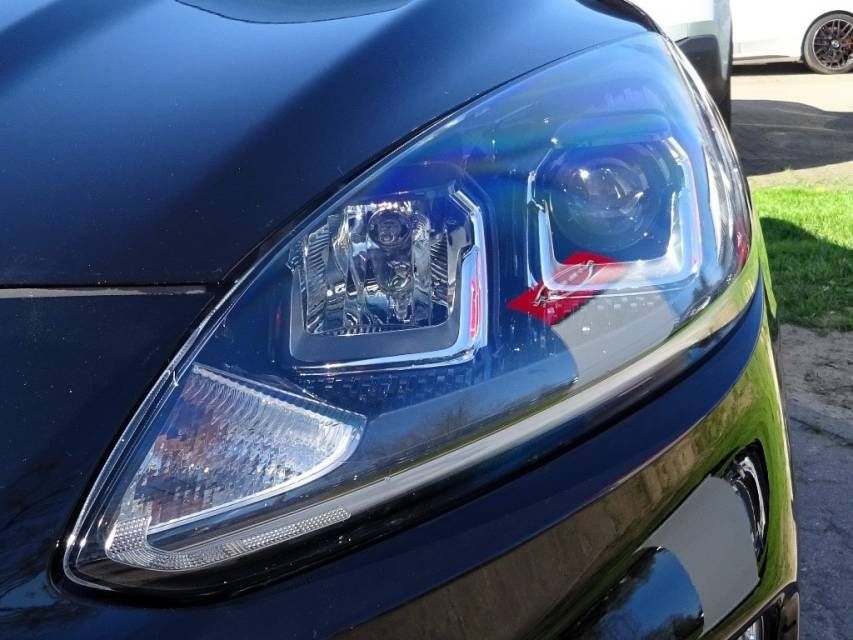 Fahrzeugabbildung Ford Kuga 2.5 Duratec Plug-in-Hxbrid PHEV Titanium