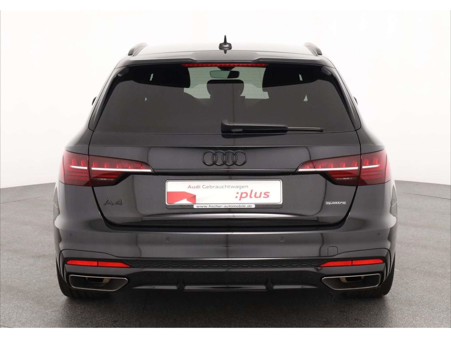 Audi A4 Avant 45 TFSI quattro S line competition plus foto 6