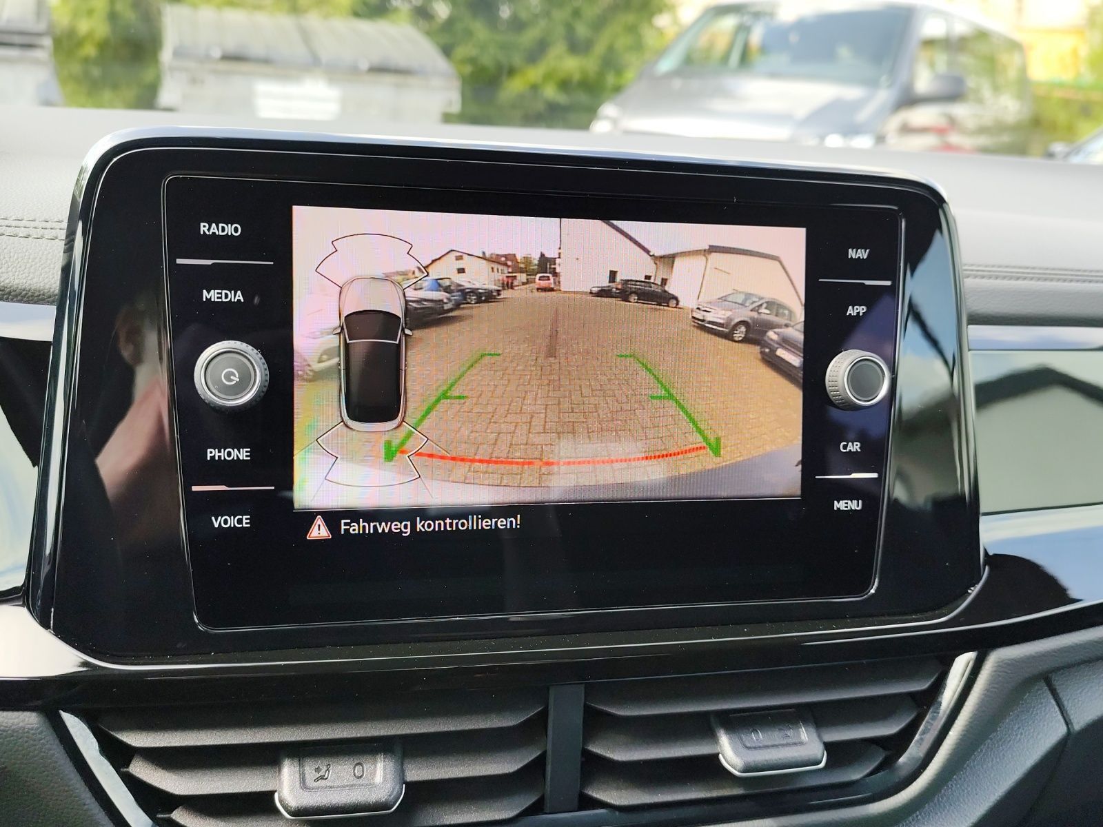 Volkswagen T-Roc - Bild 19