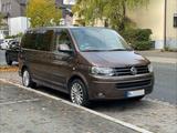 Volkswagen VW T5 Multivan 2.0 TDI neue Motor 85.000km - VW T5 Multivan Gebrauchtwagen in Nürnberg