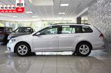 Volkswagen Golf VII Variant NAVI*PARK-A*BUSINESS*SITZH*PDC* - Cars in Halle