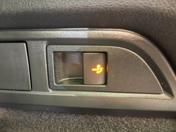 Skoda Kodiaq Scout 4x4 *2. Hand*Panorama*360°-Kamera*