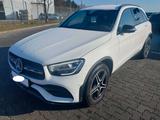 Mercedes-Benz GLC 400 d 4Matic AMG / MASSAGE / MEMORY / LEDER - weiße Mercedes-Benz GLC 400