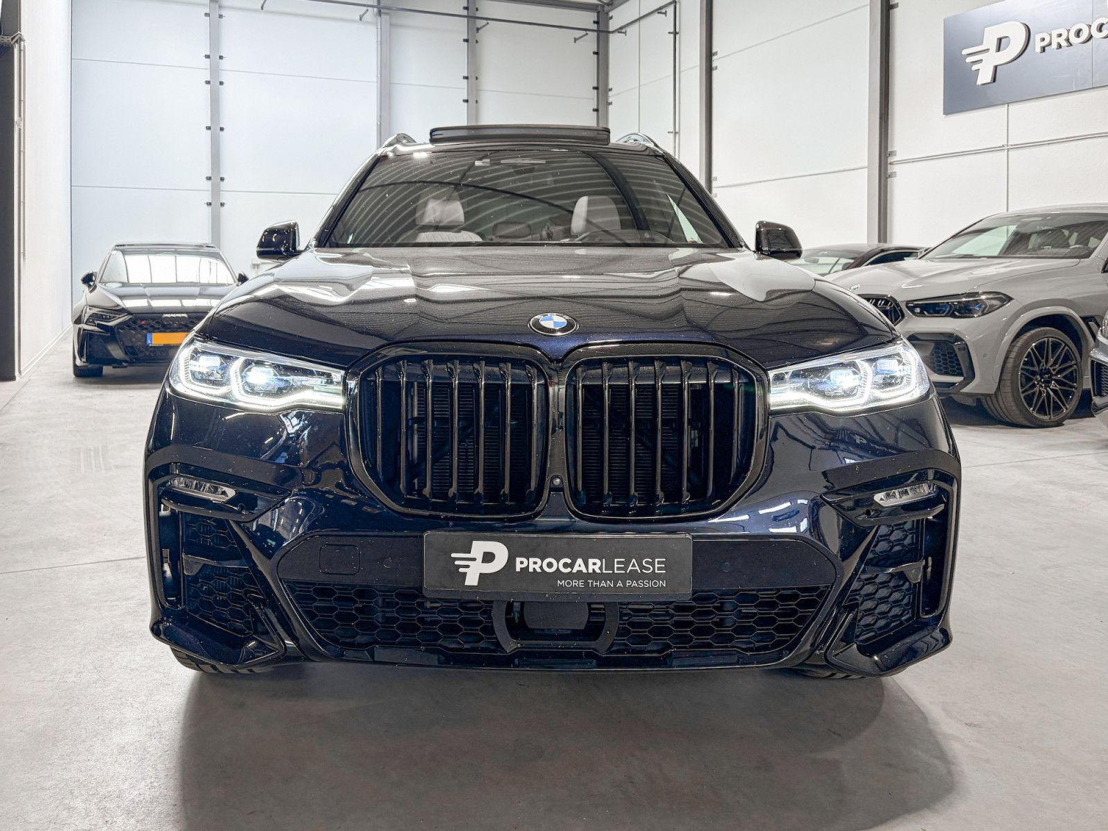 BMW X7 X7 40D Msport /xDrive/Pano/22/VOLL imagem 3