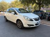 Opel Corsa 1.3 CDTI 75CV OK NEOPATENTATI - Opel Corsa aus 2010 mit Diesel-Antrieb