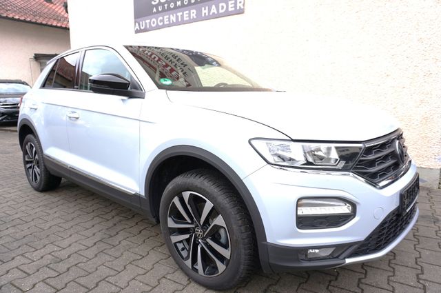 Volkswagen T-Roc 1.5 TSI DSG UNITED NAVI/ SIDE ASSIST