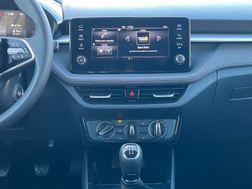 Skoda Fabia VI 1.0 TSI Selection *KLIMA*SHZ*DAB*PDC