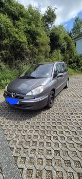 Peugeot 807.  2012 BJ - Peugeot 807 mit Diesel-Antrieb