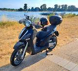 Piaggio Carnaby Cruiser 300er - PIAGGIO BENZIN ROLLER