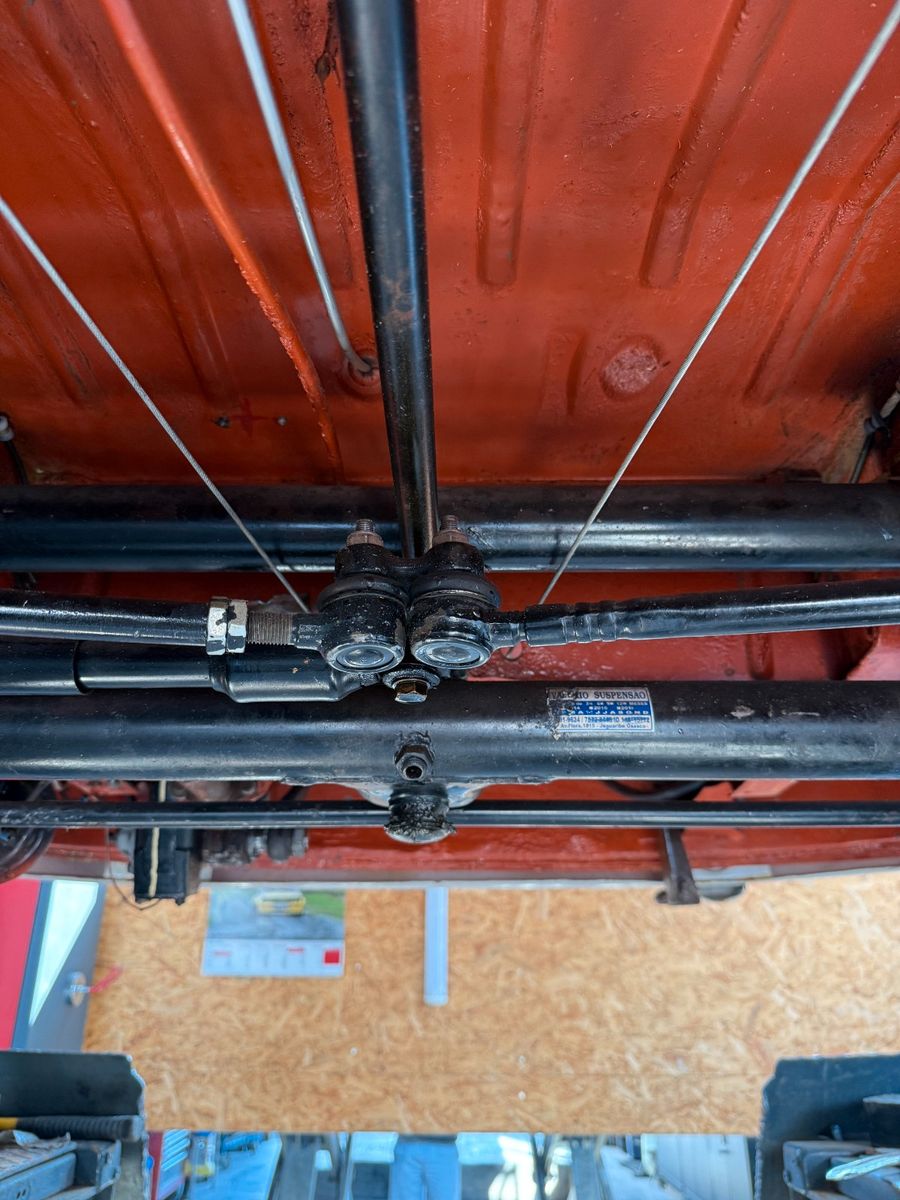 Fahrzeugabbildung Volkswagen T1 Samba 9-Sitzer Faltdach mit Panoramafenstern