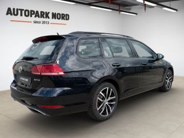 Volkswagen Golf - 4