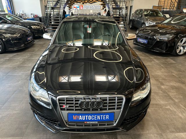 Audi S4 *B&O*TEMPO*NAV*CARBON*PDC*ALCANTARA*20Zoll*