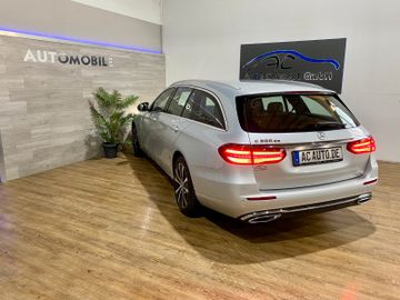 Fahrzeugabbildung Mercedes-Benz E 300de*T-Modell*Avantgarde*WIDESCREEN*AMBILIGHT