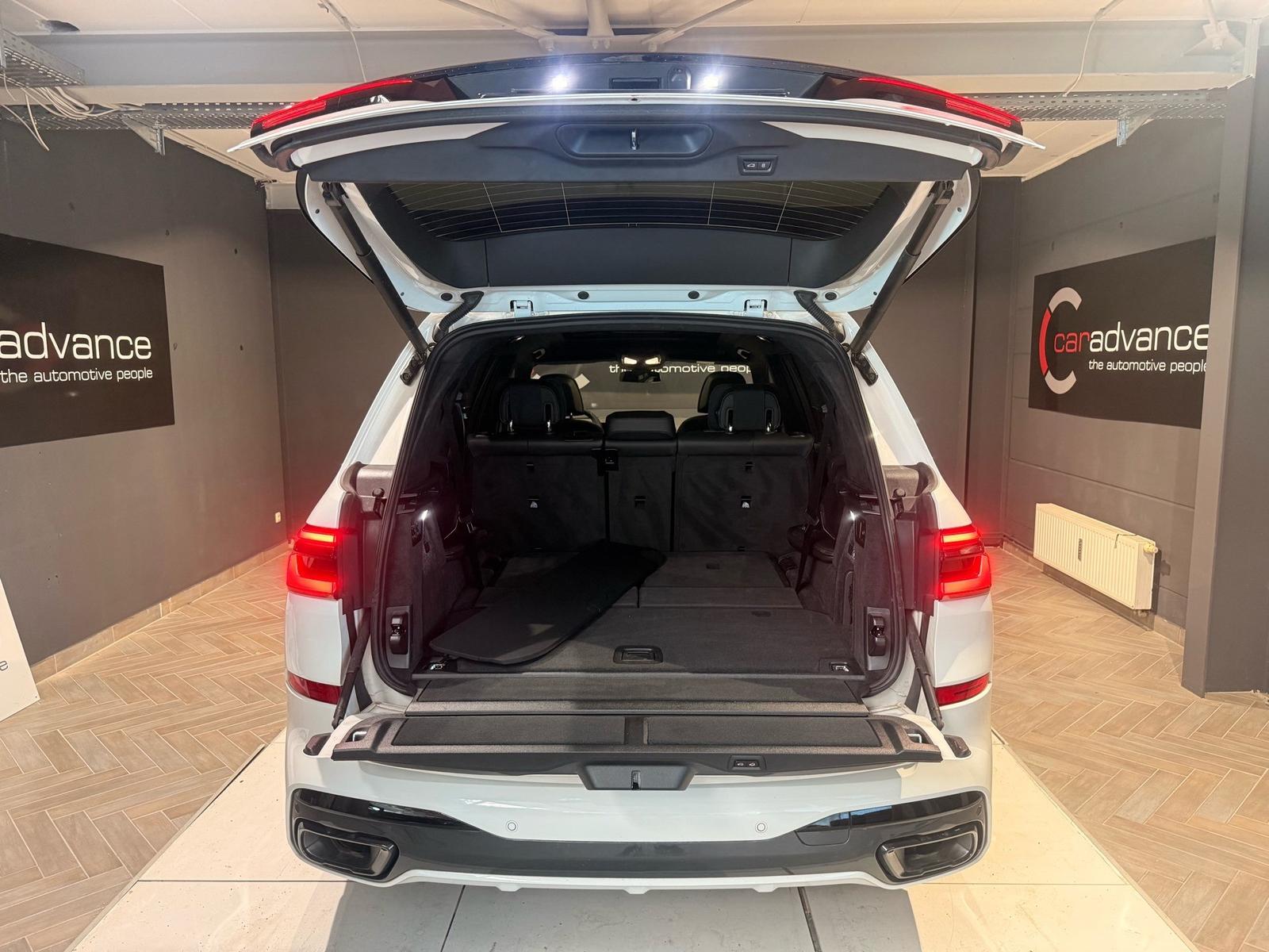 BMW X7 xDrive40d M Sport Pro "23" LUFT H&K – 9