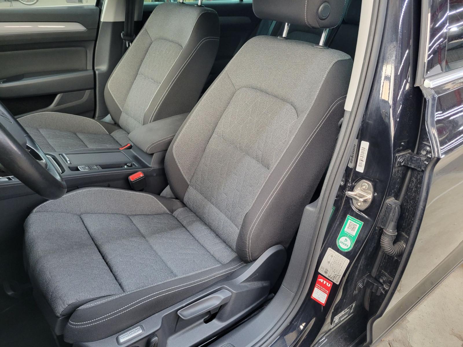 Volkswagen Passat Variant 2.0 TDI SCR DSG Business, миниатюра 10