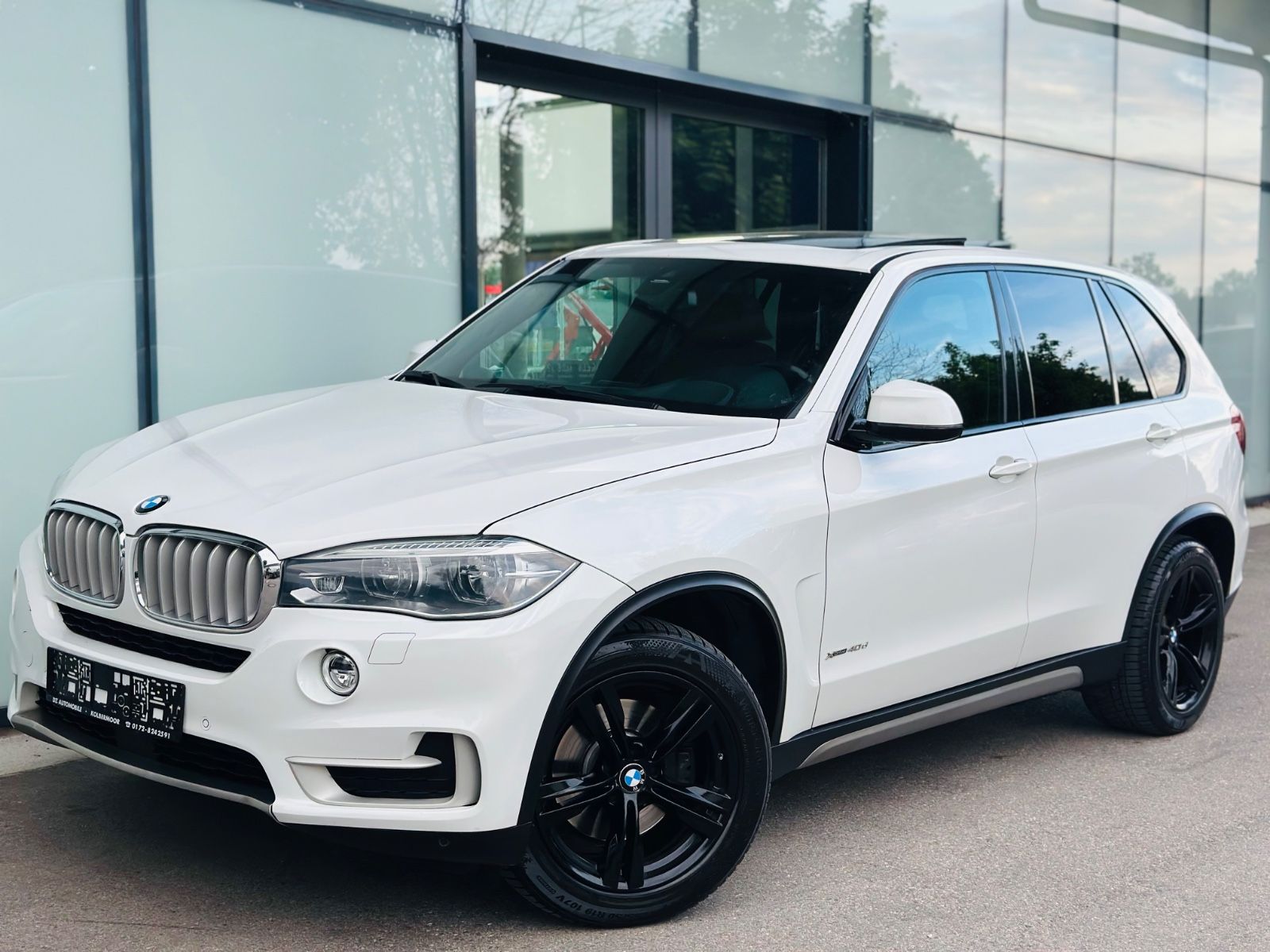 BMW X5 xDrive 40 d M Sport Paket LED/AHK/HUD/SZH/PDC