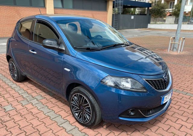 Другие LANCIA YPSILON GOLD HYBRID NO VINCOLI