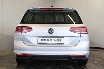Volkswagen Passat 2.0 TDI Conceptline CARPLAY+KAM+LED+AHK