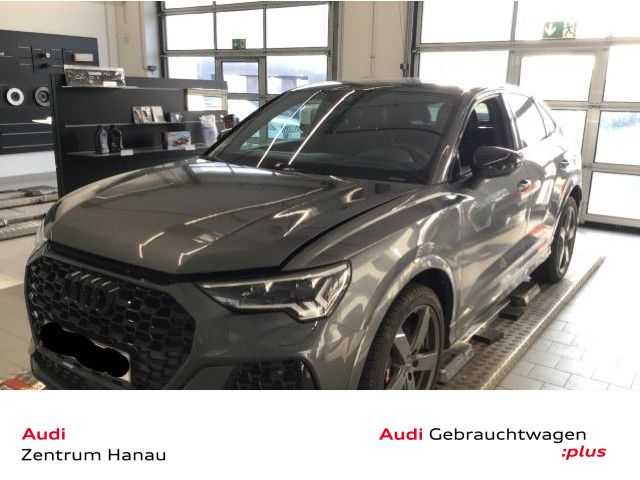Image of Audi RSQ3
