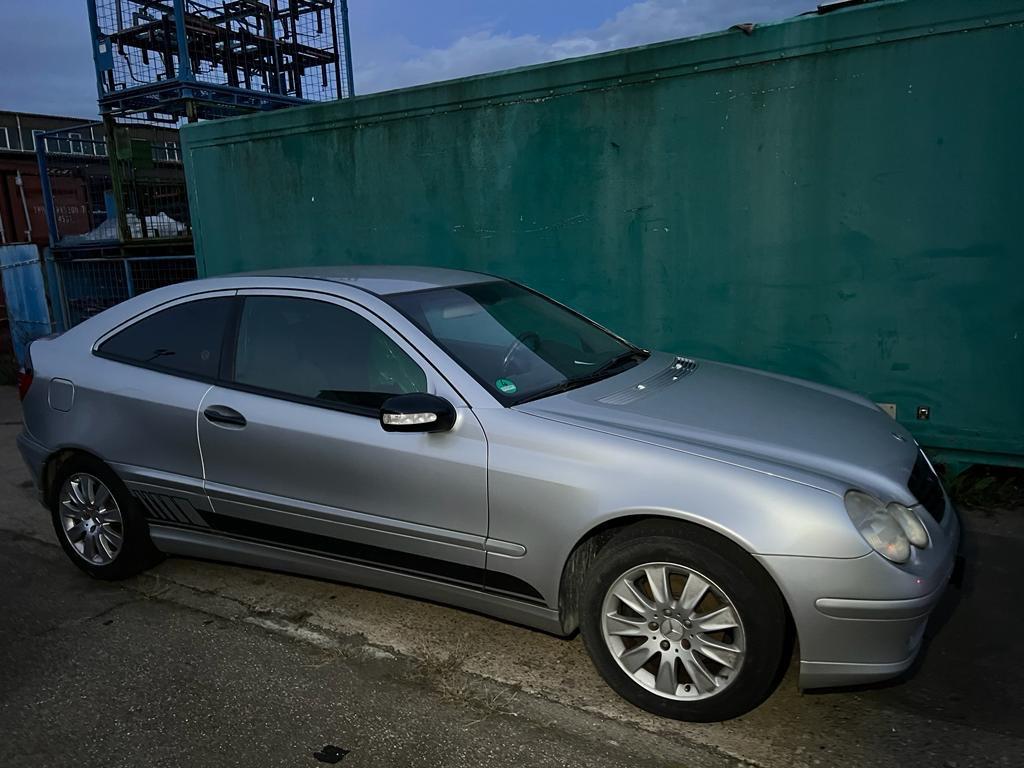 Mercedes-Benz C 180 C -Klasse Sportcoupe C 180 Kompressor