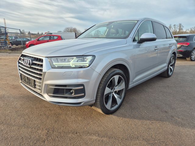 Audi Q7 3.0 TDI quattro/virtual cockpit/PANO/7 SITZER