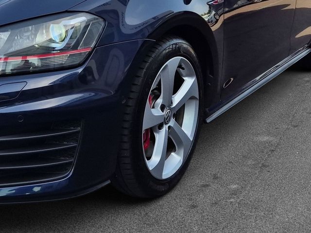 Golf VII 2.0 GTI Performance *BI-XENON*MFL*TEMP*