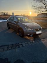 Seat Leon ST  150PS TDI LED AHK - Seat Leon: 150 TDI