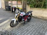 BMW R 1200 R  LC Komfort,- Touren- und Dynamic Paket - Motorräder in Berlin