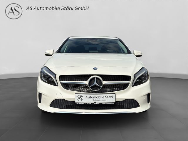 Fahrzeugabbildung Mercedes-Benz A 180 Style+LED+Navi+Fernlichtass.+PDC