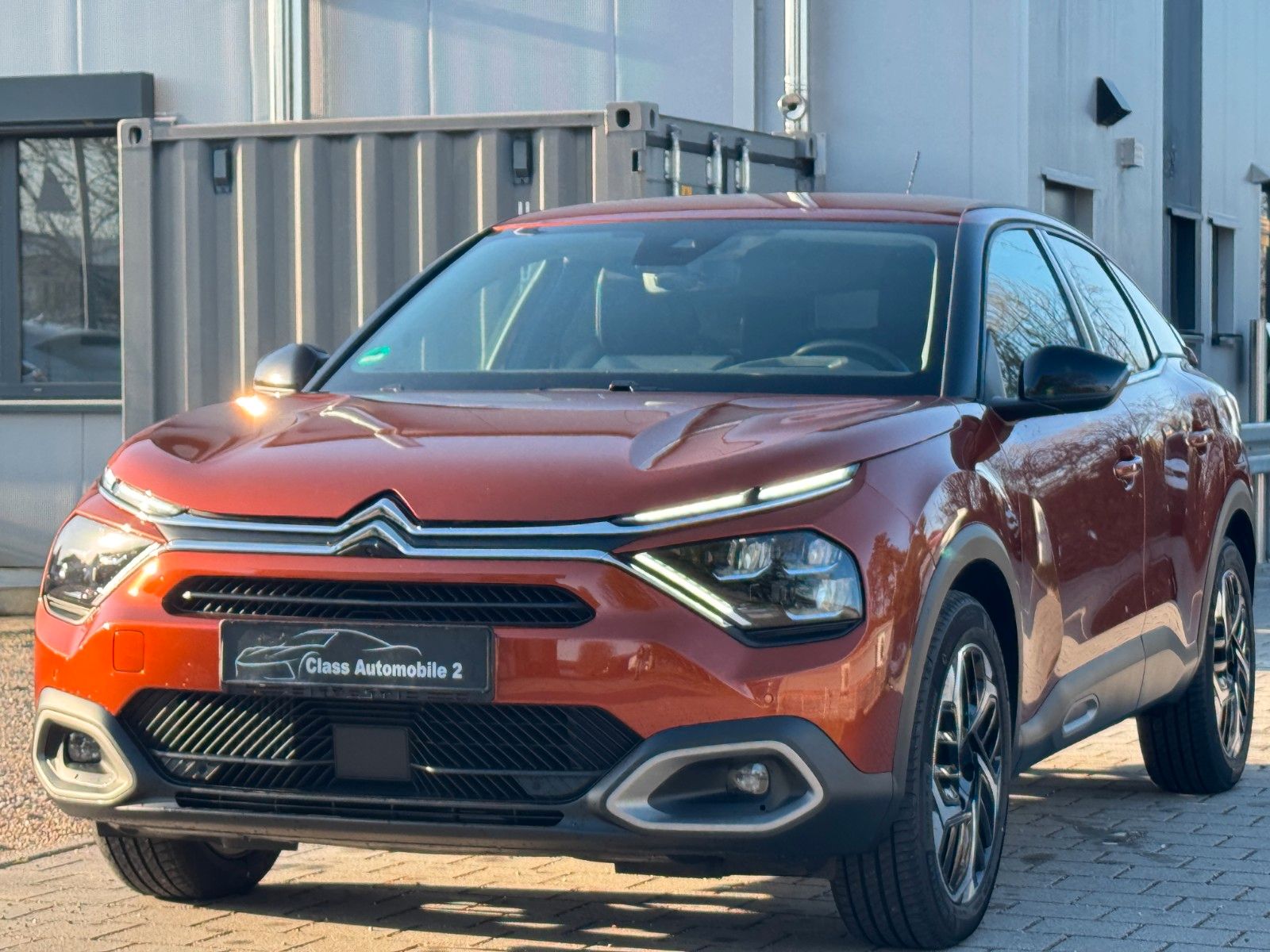 Citroën C4 Lim. Shine/Head-UP/RFK/MFL/NAVI/SHZ/LED/