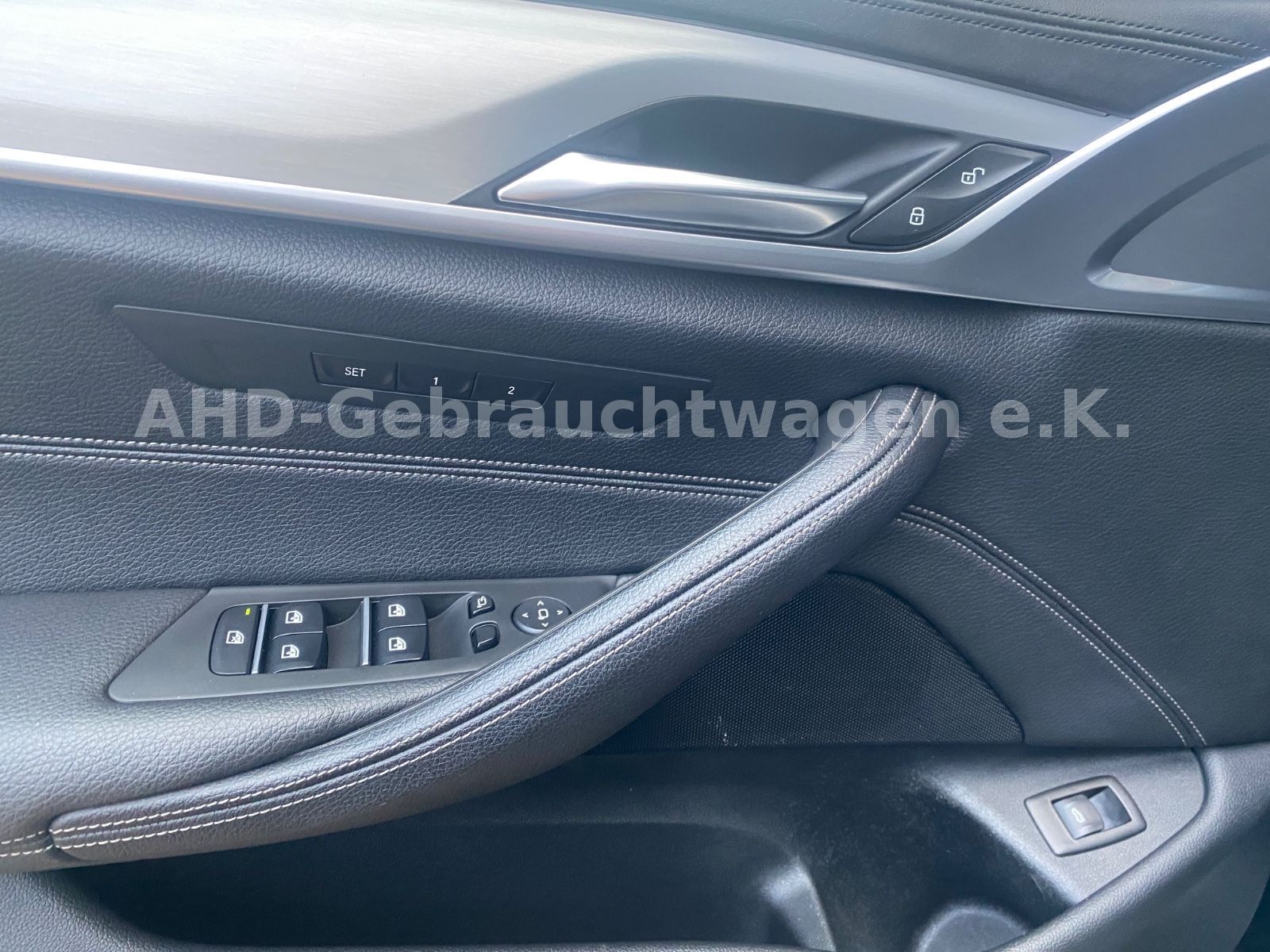 Fahrzeugabbildung BMW 540 5 Limousine 540 d xDrive Luxury Line