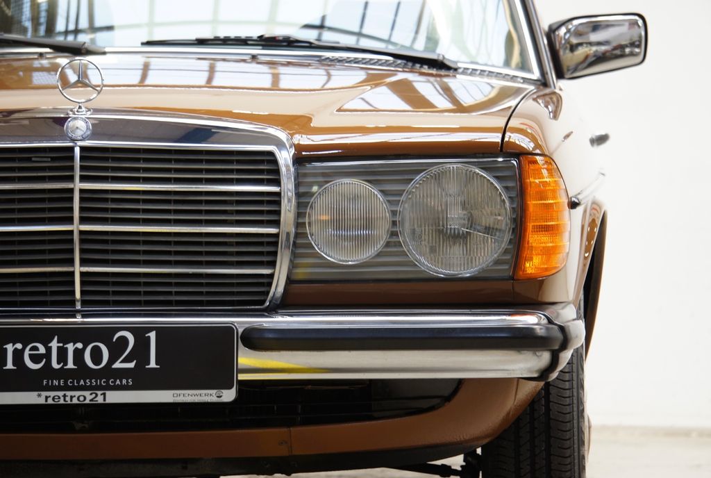 Mercedes-Benz 300
