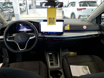Volkswagen Golf - 10