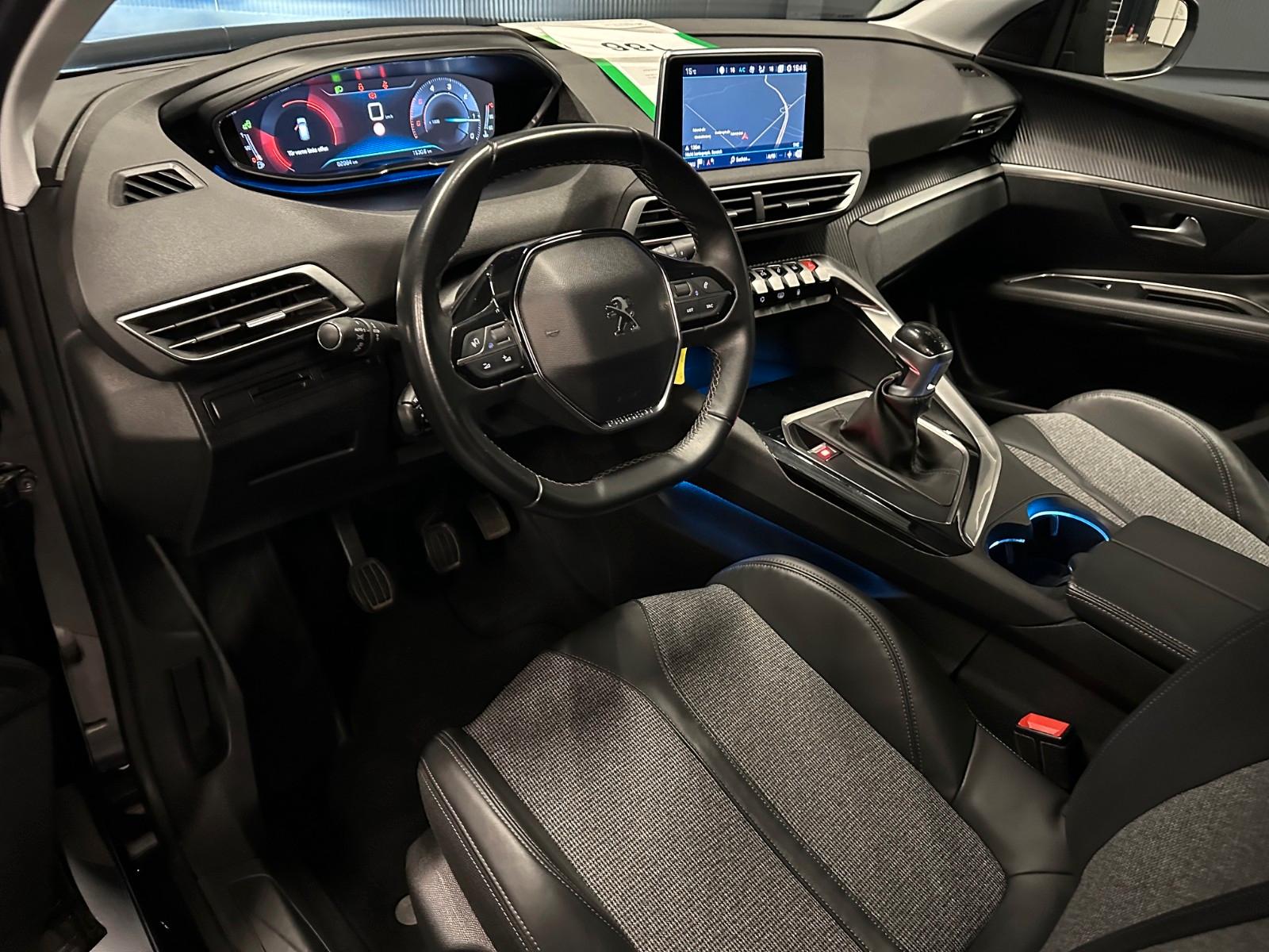 Peugeot 3008 Blue-HDI Allure *Full/LED*T-LEDER*AHK*NAVI*