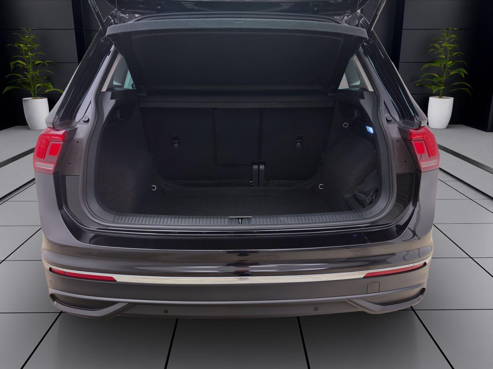 Volkswagen Tiguan 2.0 TDI ACTIVE NAVI KAMERA KLIMA PDC