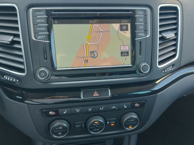 Alhambra FR-Line 2,0 TDI XENON+AHK+7-SITZER 7-Si