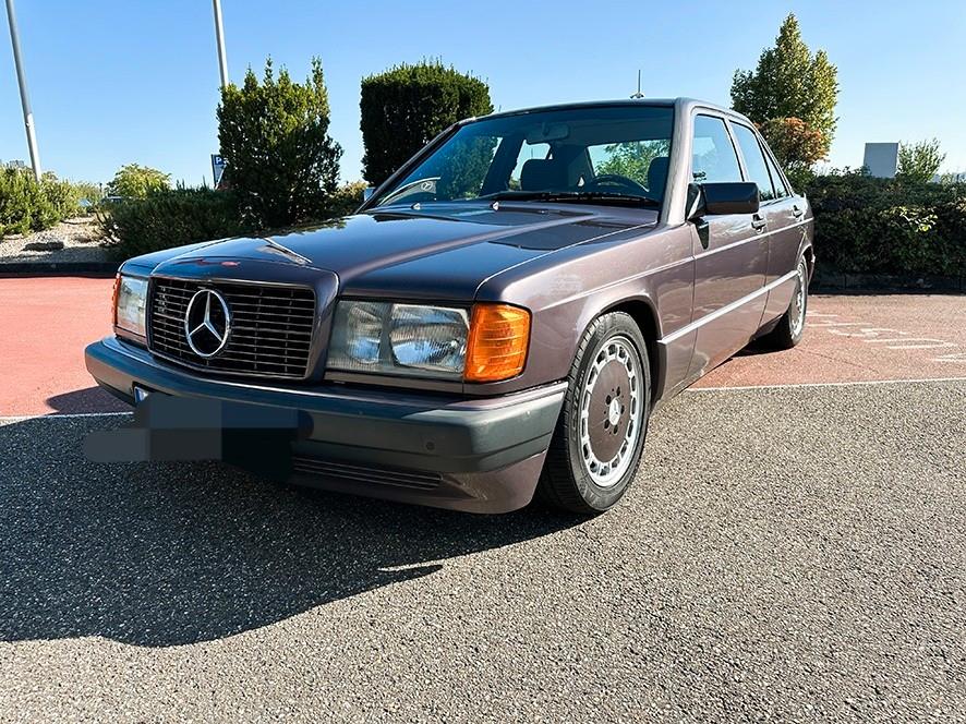Mercedes-Benz 190