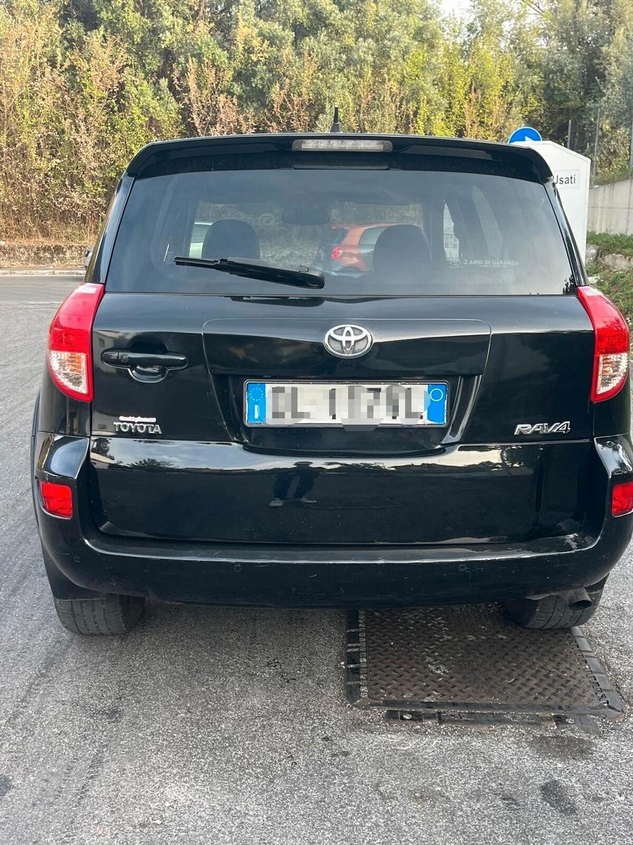 Toyota RAV4 2007 — photo 8