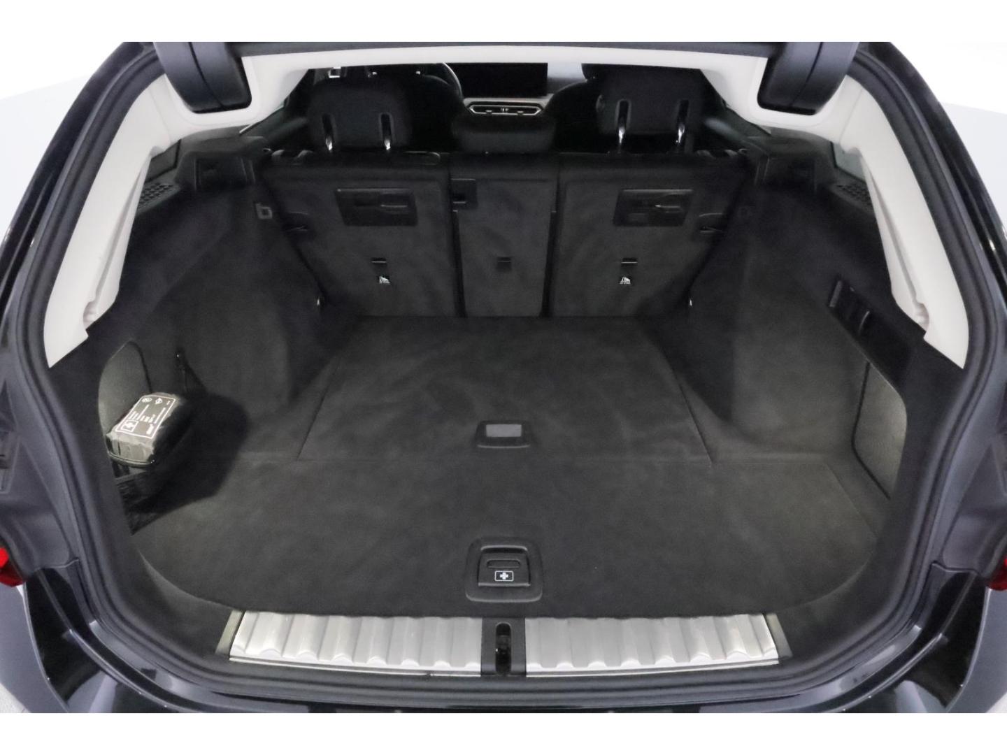 BMW 3 Series i Touring Steptronic+LED+NAVI+VIRTUAL+KAMERA, миниатюра 18