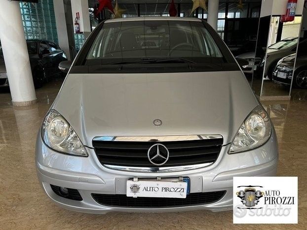 Mercedes-Benz MERCEDES CLASSE A150 BENZ del 2006con 130000KM