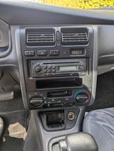Toyota Carina 1.8 Automatik - Toyota Carina mit Benzin-Antrieb