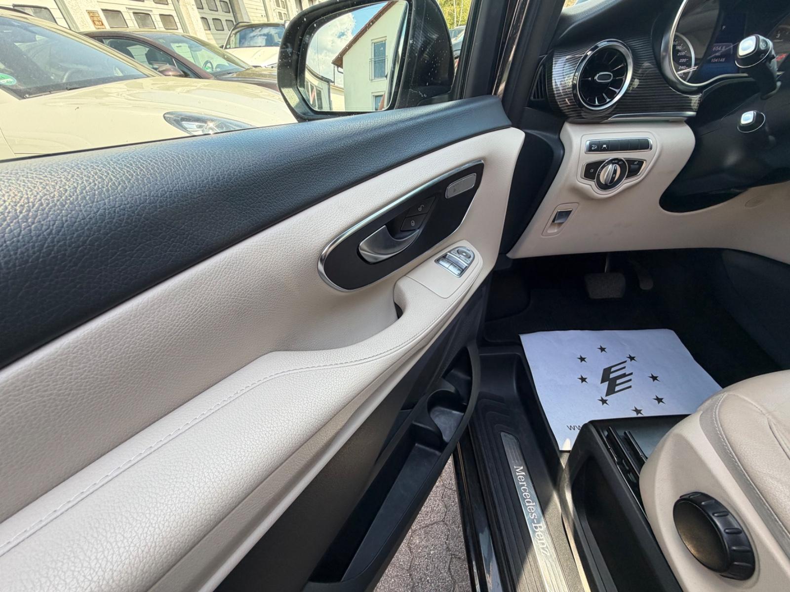 Mercedes-Benz V250d°AVANTGARDE°4MATIC°extralang°MietwagenPaket