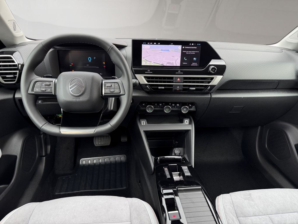 Fahrzeugabbildung Citroën C4 Hybrid 145 MAX