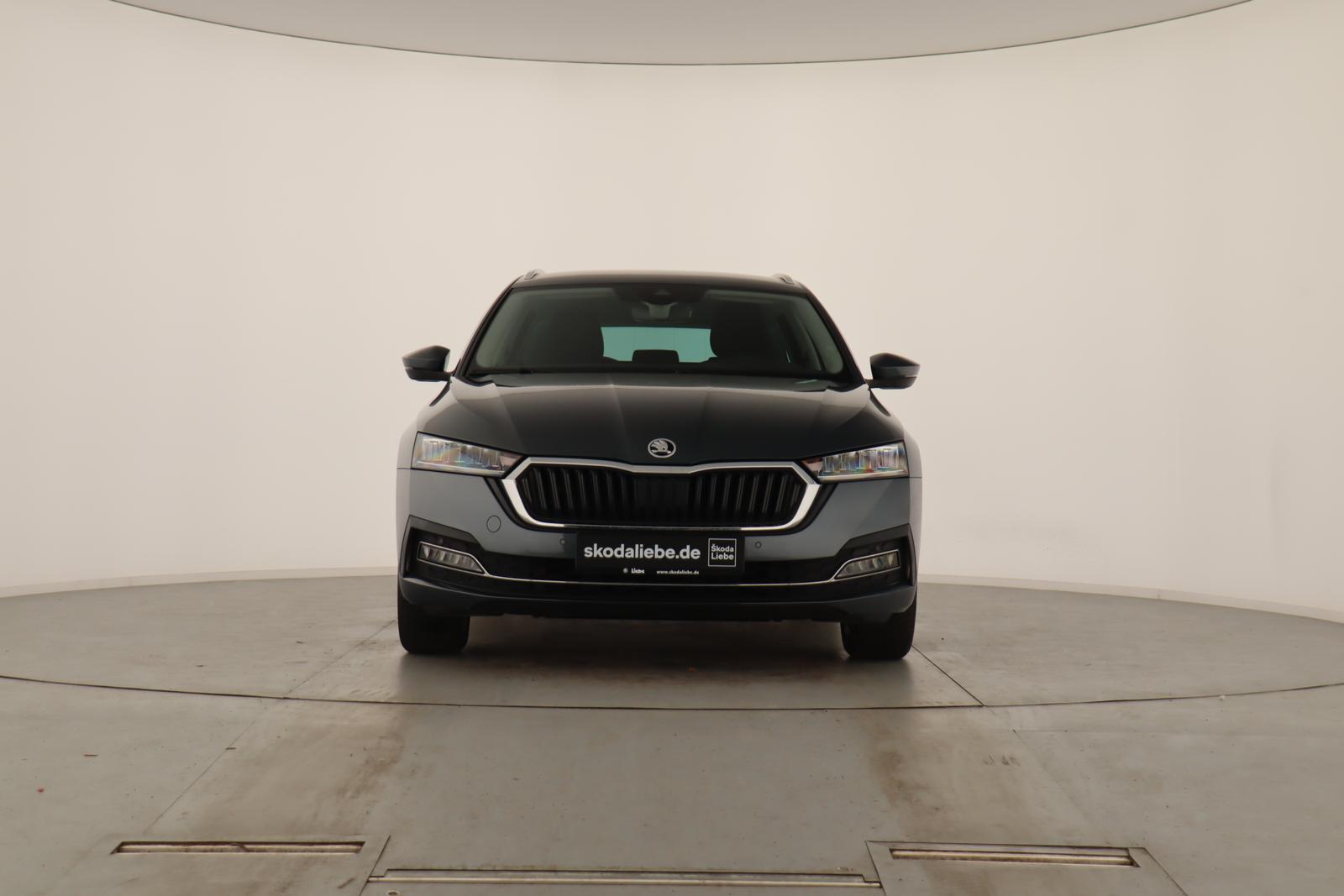 Skoda OCTAVIA COMBI STYLE 1.0eTSI DSG HEAD-UP DISPLAY