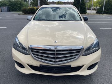 Mercedes E 220 - 3