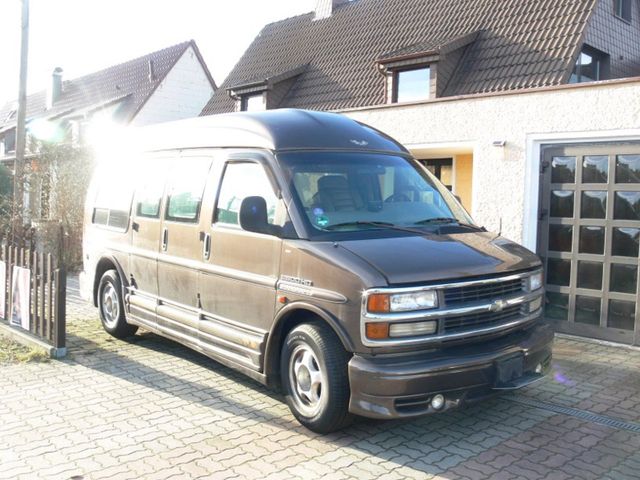 Chevrolet Express 2500 Bj 1998 Umgebaut zu...